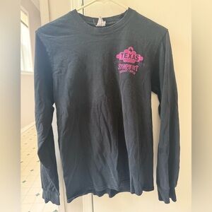 Texas Roadhouse Stompin' Out breast cancer Black Long-Sleeve